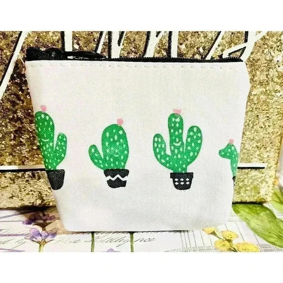 Little Cactus Coin Purse for Everyday Use - Picture 2 of 4